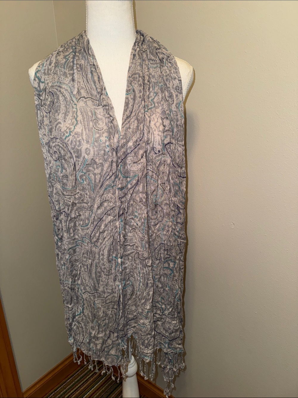 Light Gray and Teal Print Women's Scarf